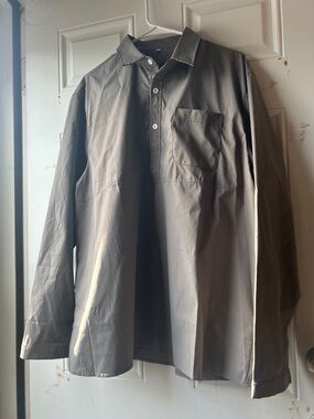 Men's Long Sleeve Dress Shirt in Grey